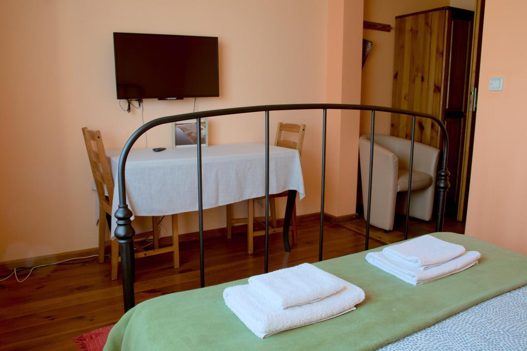 Bed and Breakfast Gosciniec Kocmierzow Sandoměř Exteriér fotografie