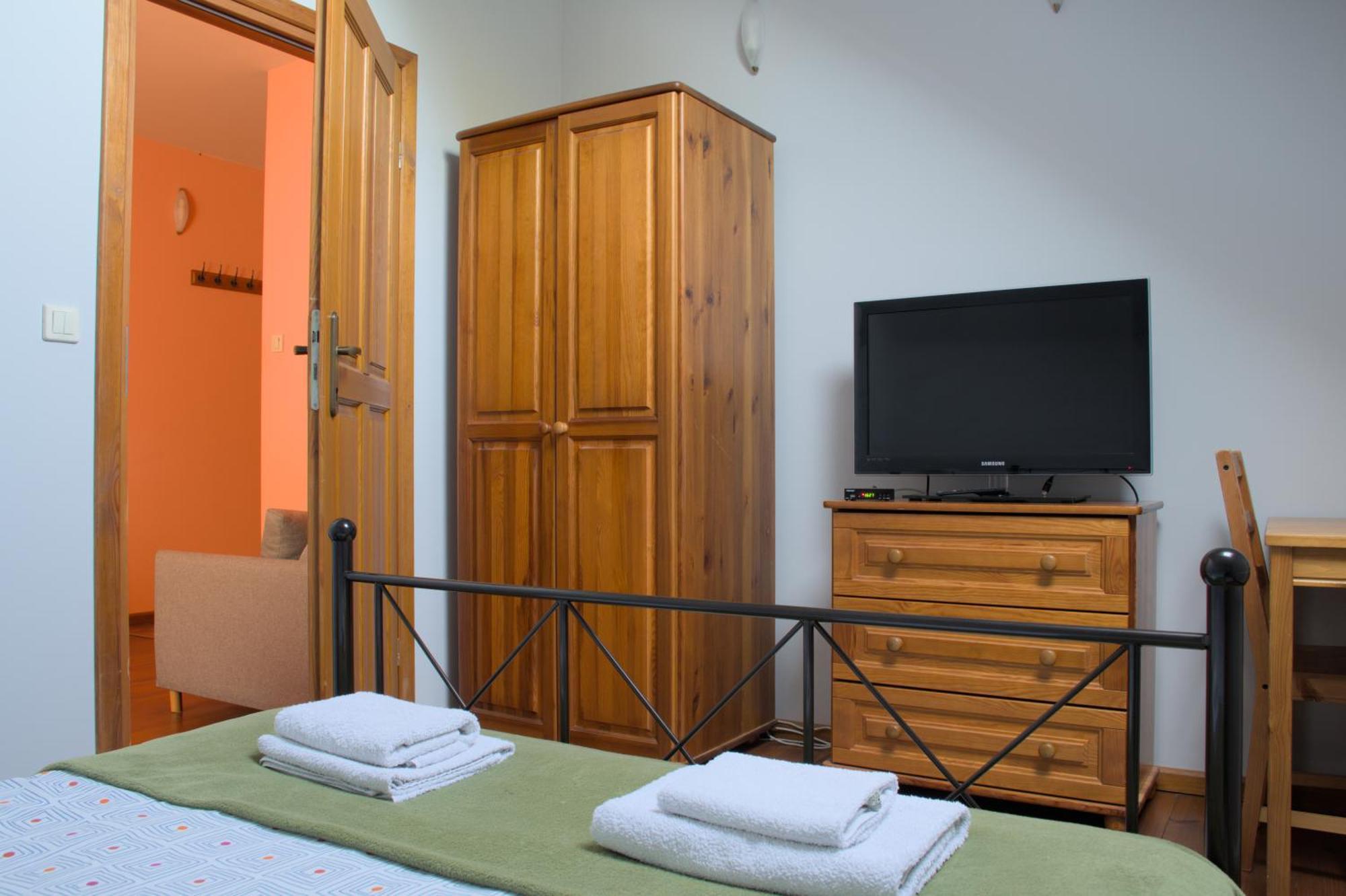 Bed and Breakfast Gosciniec Kocmierzow Sandoměř Exteriér fotografie