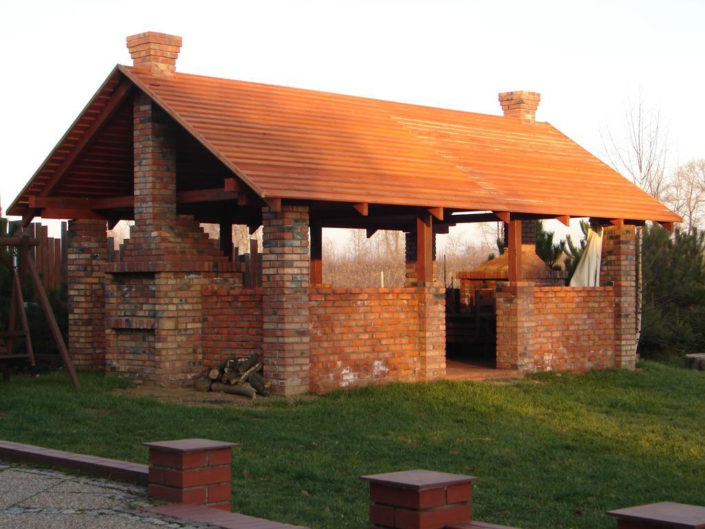 Bed and Breakfast Gosciniec Kocmierzow Sandoměř Exteriér fotografie