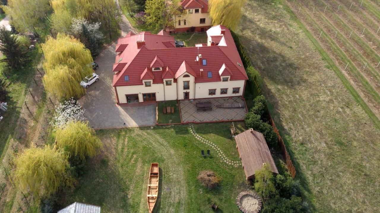 Bed and Breakfast Gosciniec Kocmierzow Sandoměř Exteriér fotografie